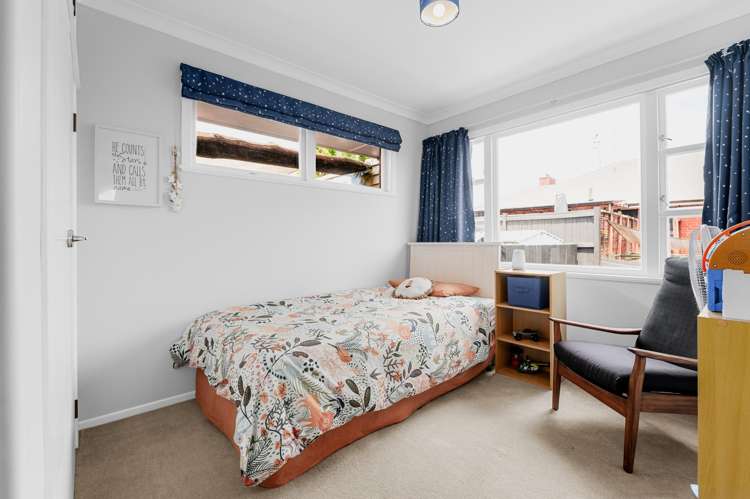 4 Thomson Avenue Dinsdale_12