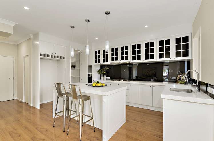 2 Eastfield Avenue Flat Bush_8