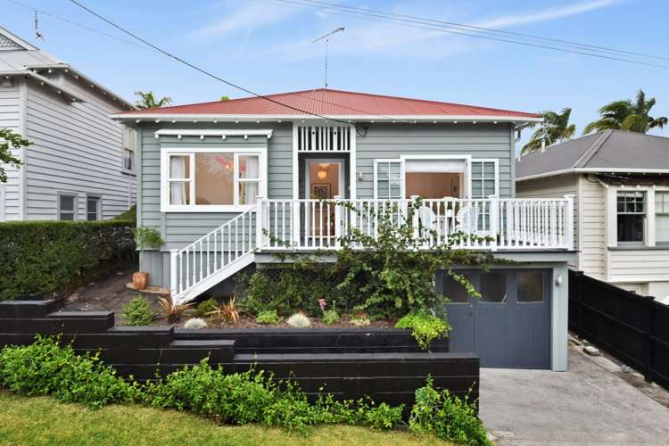 41 Roslyn Terrace Stanley Point_0