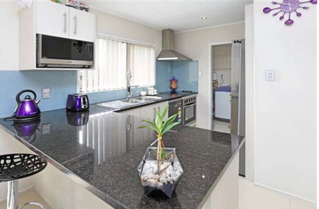 1/2 Senecio Place Manurewa_2