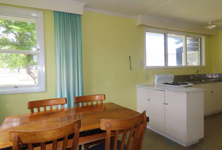 14 Crampton Road Reefton_17