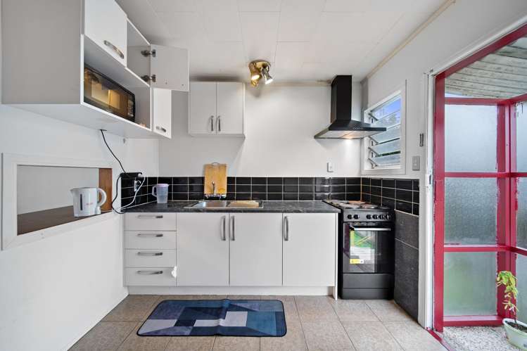 1/8 Maunu Road Papatoetoe_4