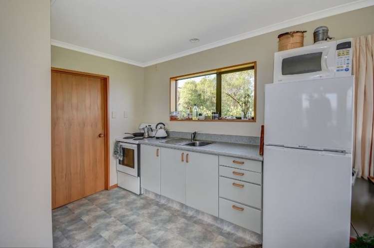 209 Green Island Bush Road Waldronville_13