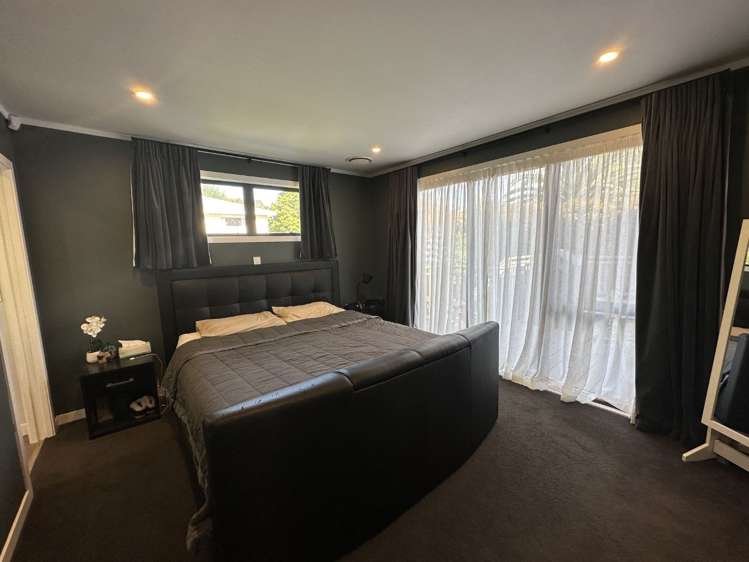 125 Solar Road Glen Eden_6