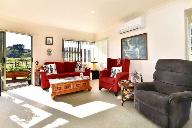 4/12 Miro Street Helensville_2