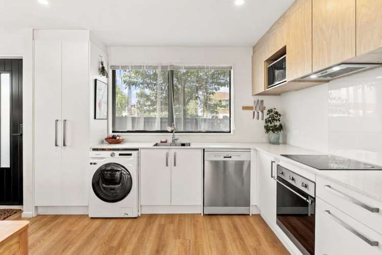 5/435 Cashel Street Linwood_11