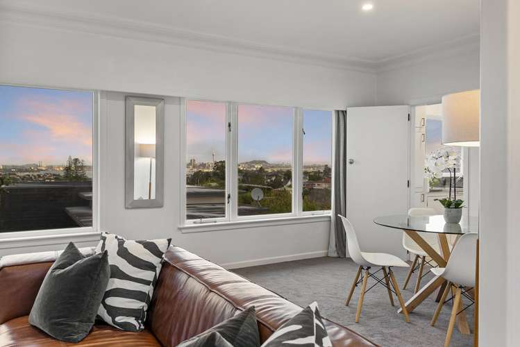 1/92 Ocean View Road Northcote_6