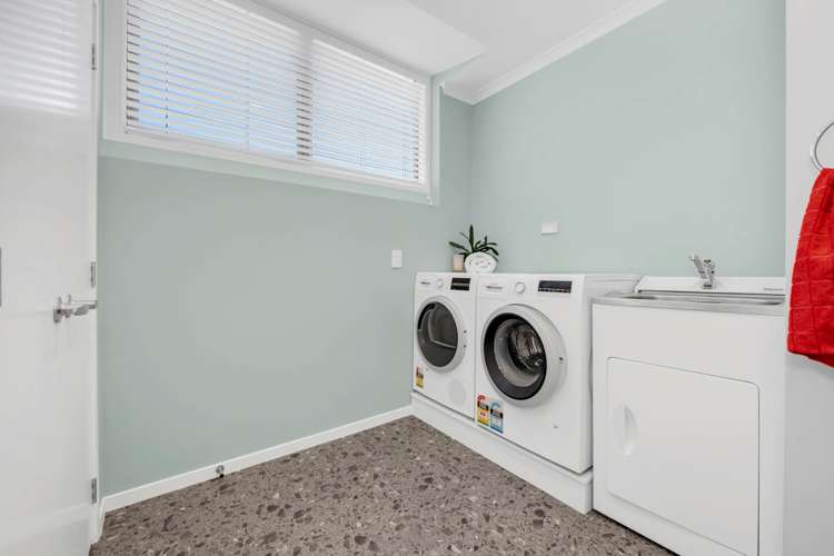 2 Alexander Avenue Maraetai_19