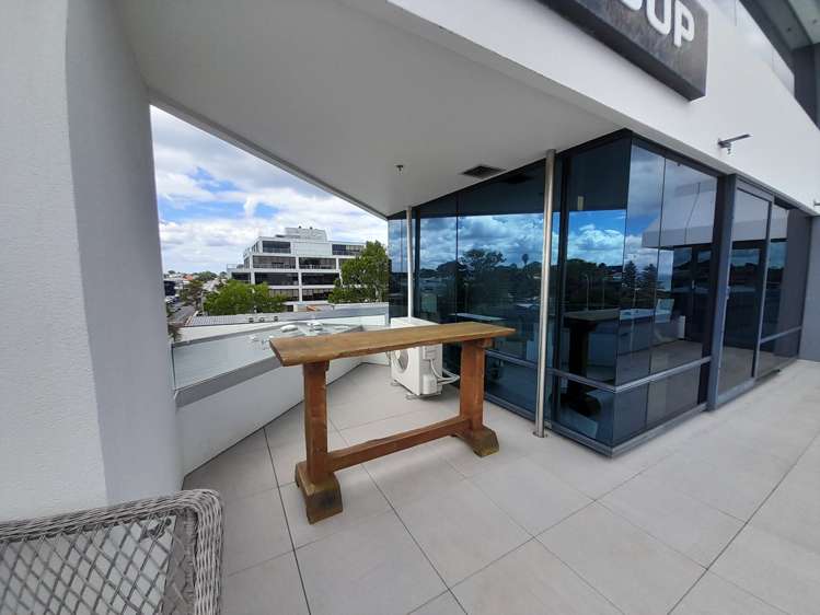 Suite 6/95 Hurstmere Road Takapuna_7