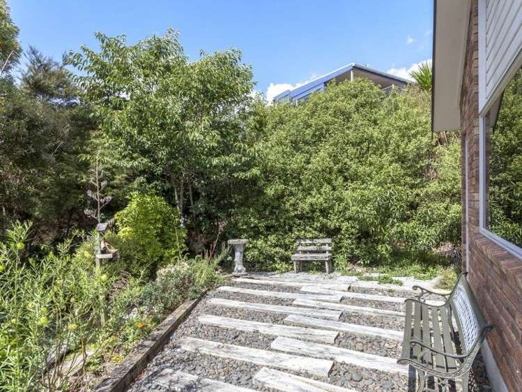 102 Alexander Close Thames_28