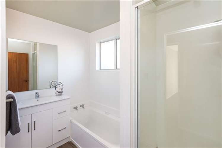 1/4 Ell Place Halswell_13