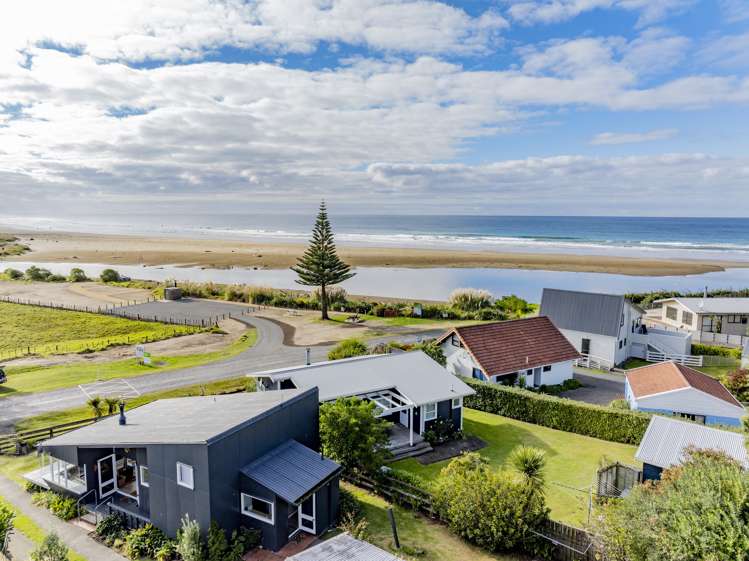 3428 Pourerere Beach Road Pourerere Beach_21