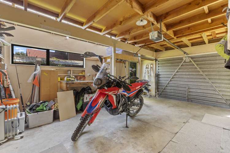 12 Surrey Road Richmond_20