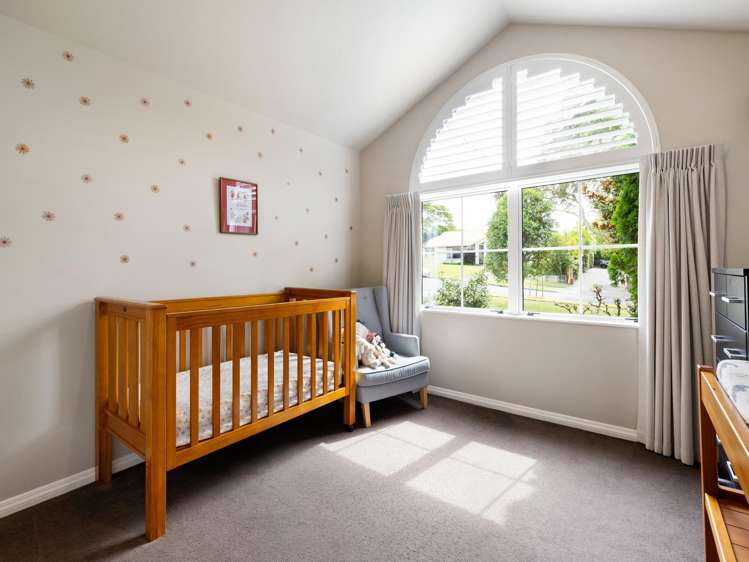 7 Guernsey Place Grandview Heights_15