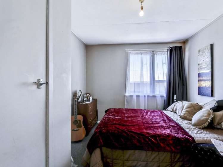 32 Beauzami Crescent Ascot Park_5