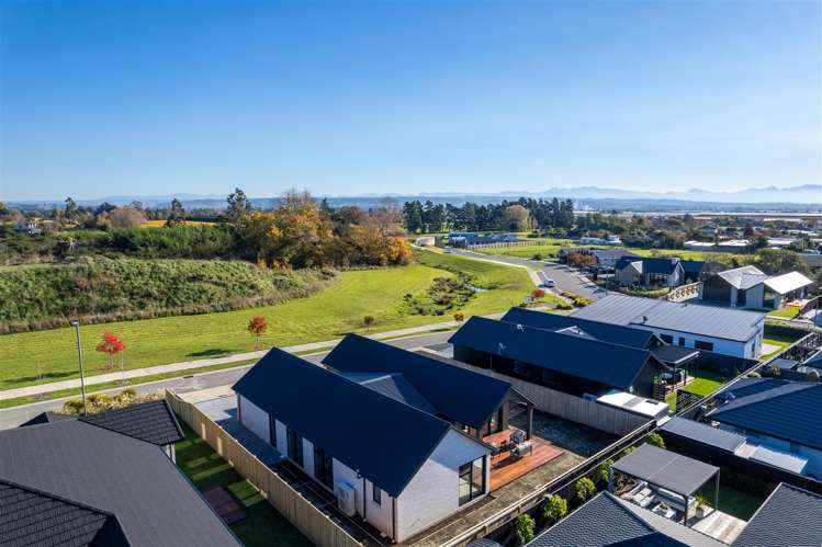 34 Greenway Crescent Richmond_7