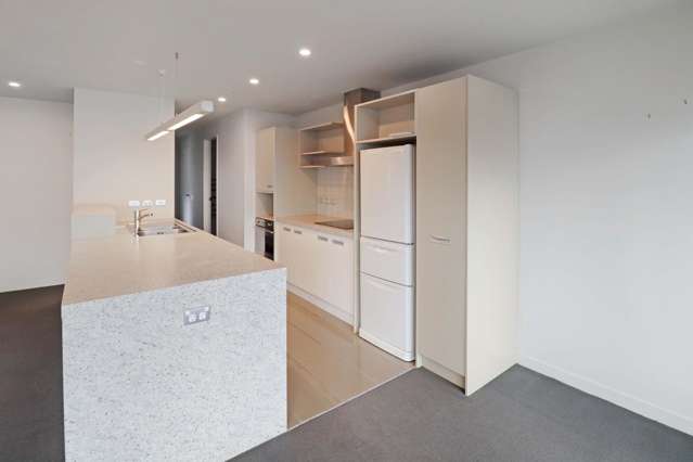 7H/11 Tennyson Street 2185_2