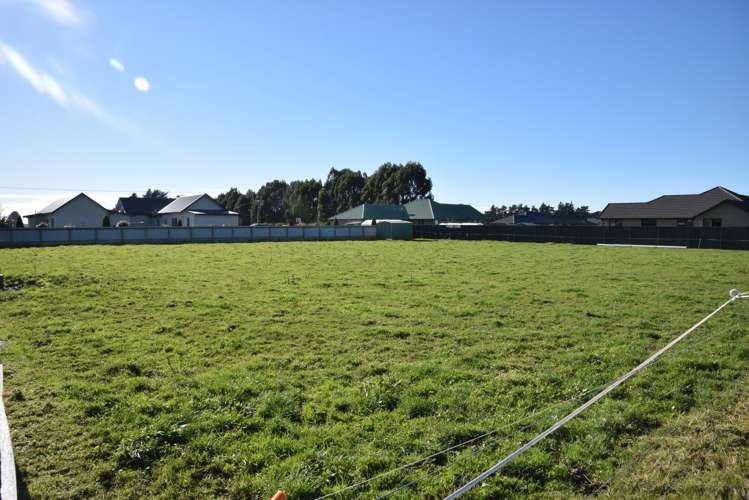 16 Tui Place Edendale_5