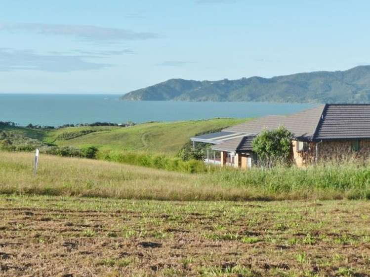 35 Eagles Way Cable Bay_5