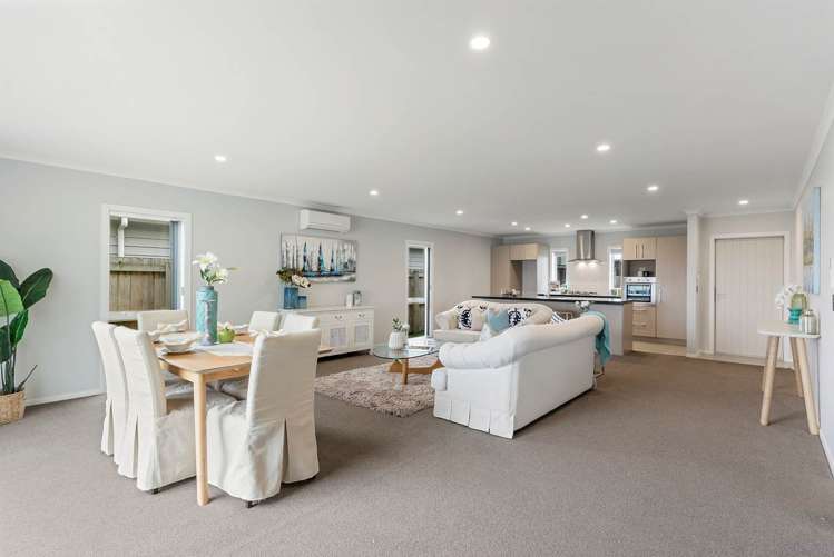 23 Soaring Bird Drive Takanini_20