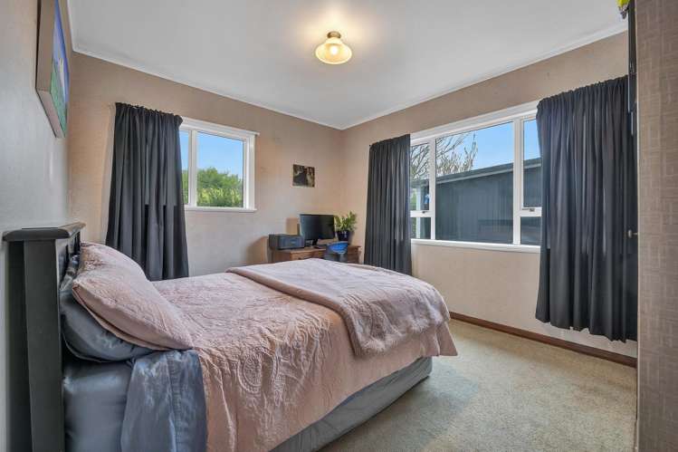 7 Percy Avenue Stratford_11