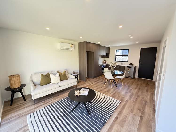 1-7/66 Burke Street_2