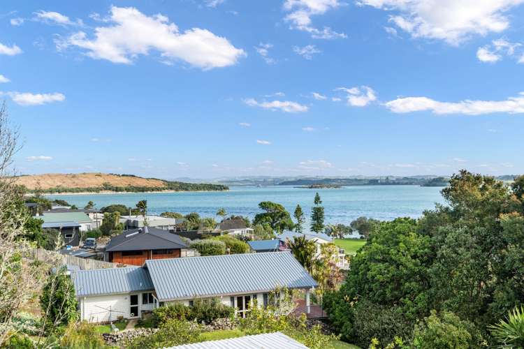 1 Munro Street Onerahi_25