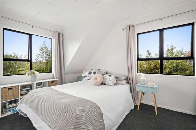 2/90 Verbena Road Birkdale_13