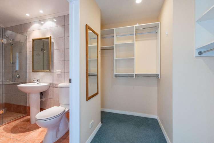 1 Awarua Crescent Orakei_11