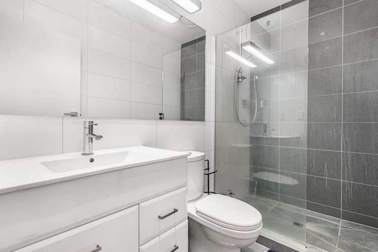 2C/2 St Martins Lane Grafton_11