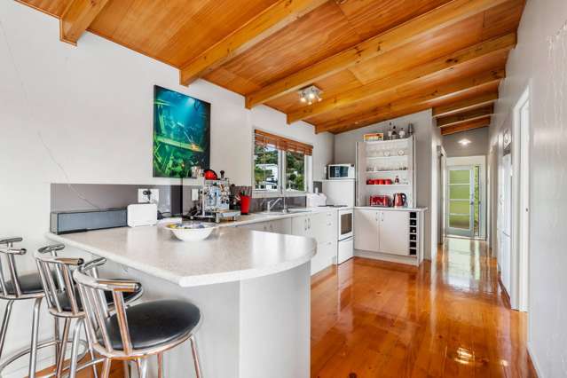 69 Pacific Bay Road 11634_4