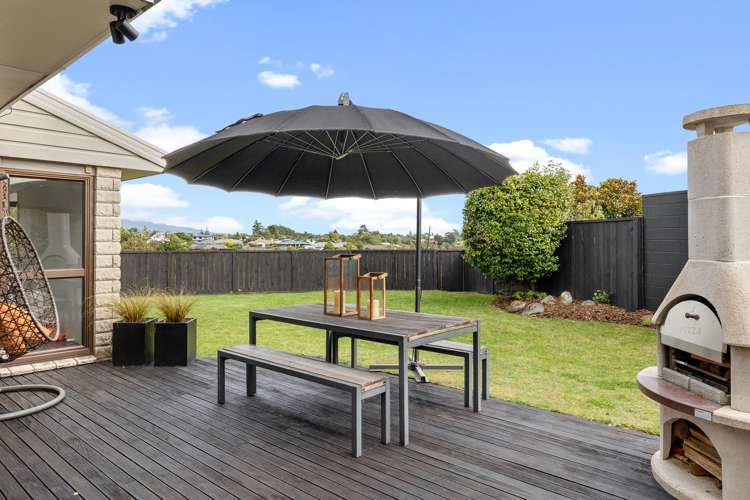 13 Tamati Place Merrilands_17