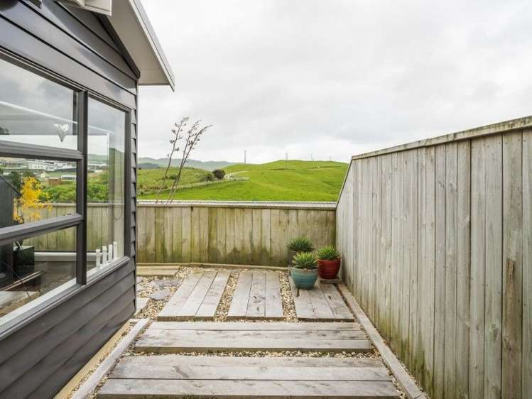 63 Saint Ives Drive Camborne_21