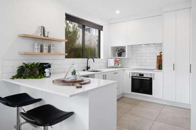 140A Lisle Farm Drive_1