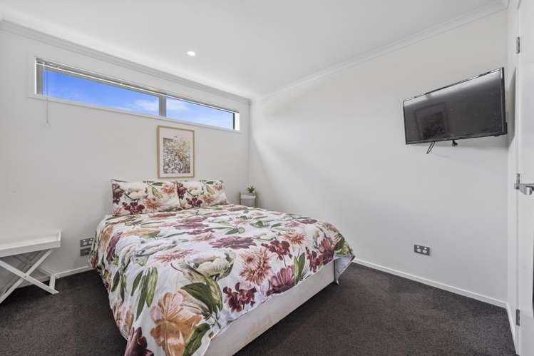 1158 East Coast Road Kaiaua_16