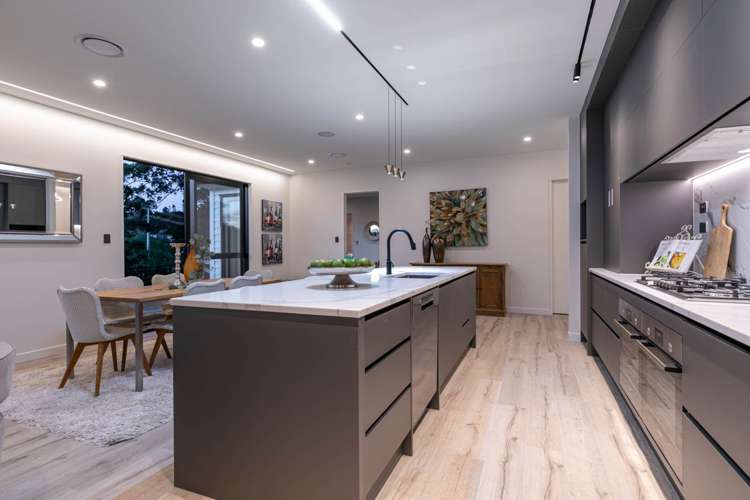 15 Puruatanga Road Wainui_7