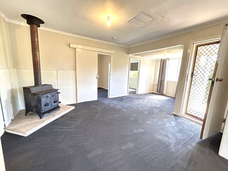 36 Iverach Street Coolamon_4