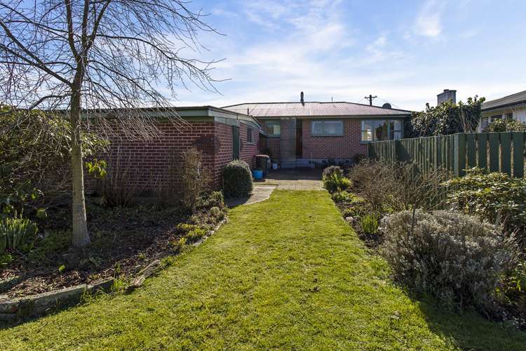 52 George Street Geraldine_14