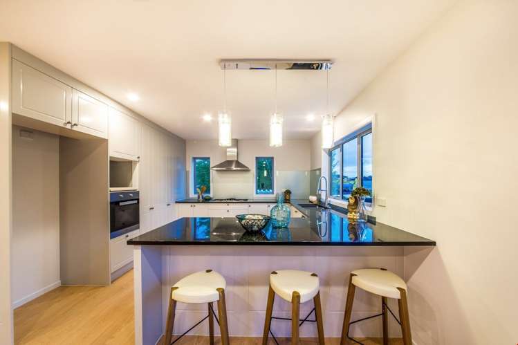 18 Lorraine Avenue Mount Albert_16