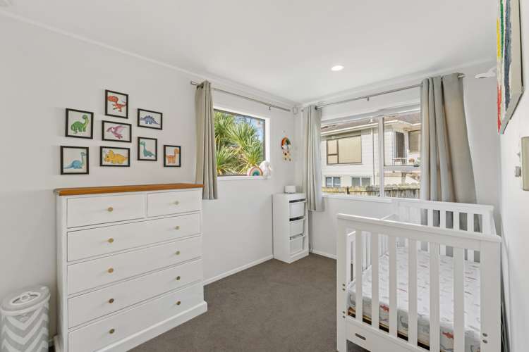 1/26 Glastron Place Bayview_12