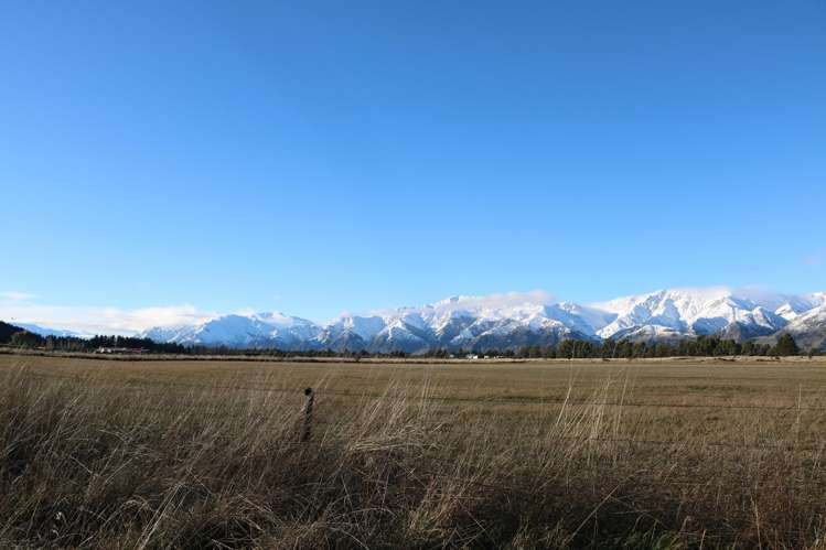 Lake Hawea Albert Town Road Lake Hawea_21