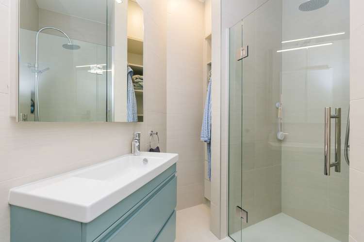 6a/25 Cuba Street Te Aro_11