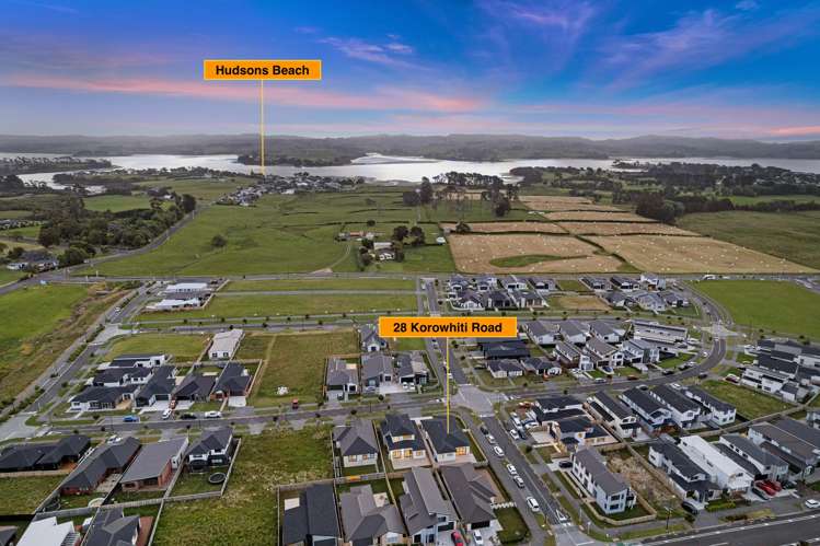 28 Korowhiti Road Clarks Beach_26