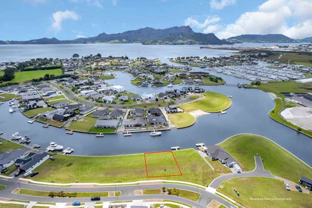 Canal Front Living in Marsden Cove