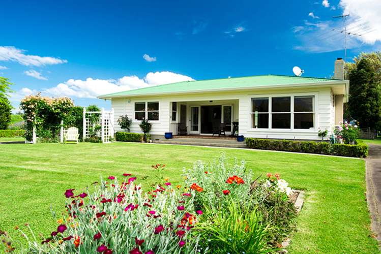 42 Wharekopae Road Patutahi_9