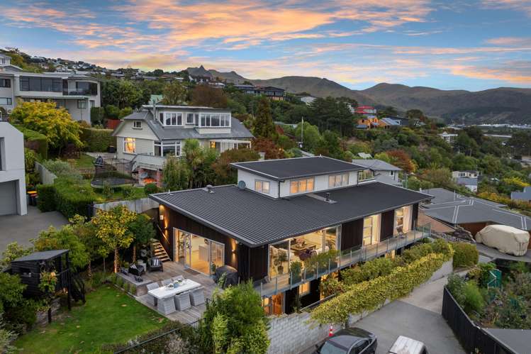 11 Te Awakura Terrace Mount Pleasant_31