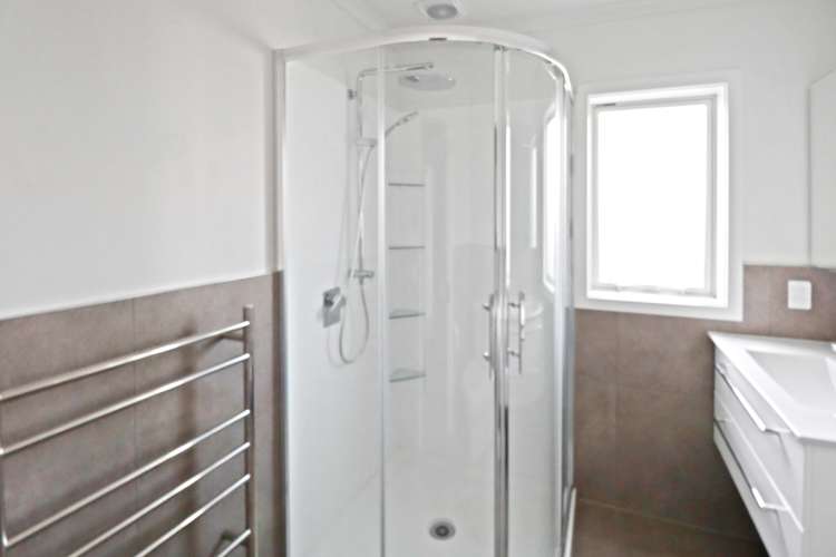 4 Martha Turnell Crescent 1302_5