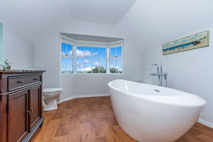 334 Upper Harbour Drive Greenhithe_9