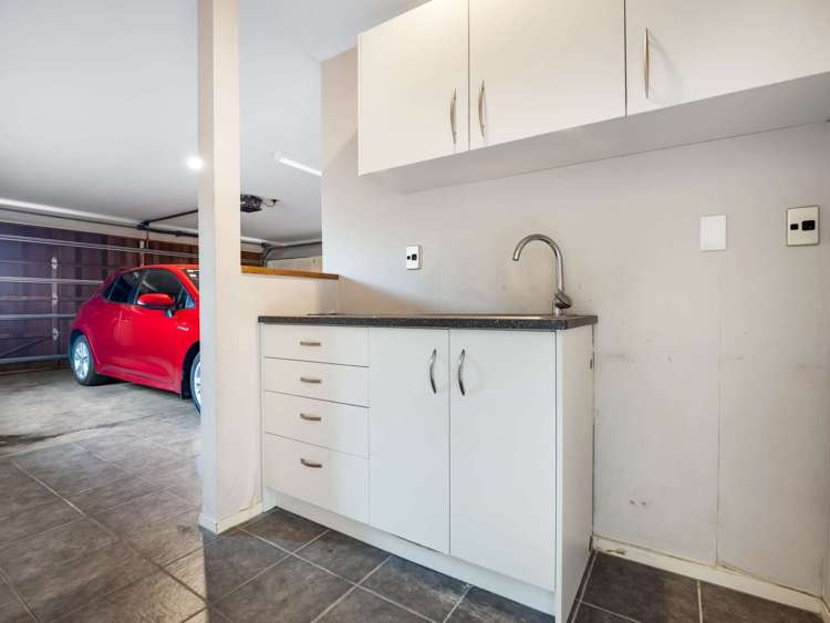 71b Thomas Crescent Western Heights_17