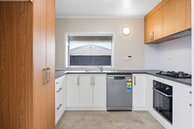 13 Green Lane Hawera_1